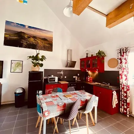 Les Gites De Lachaux - Duplex Prázdninový dům