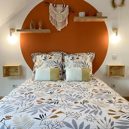 Prázdninový dům Les Gites De Lachaux - Duplex